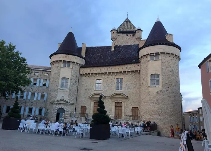 Logement, Rez-De-Jardin D'Une Maison, Oree Du Bois