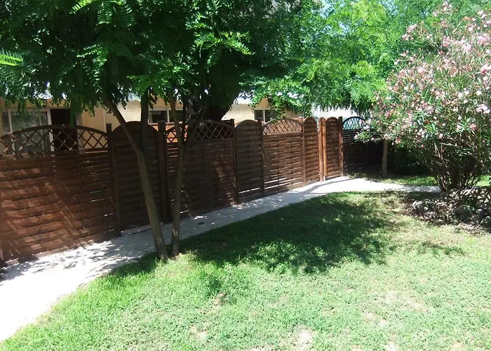 Les Jardins De La Volane